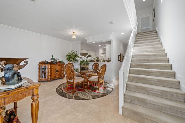 12598 Westhampton Circle, Wellington, FL 33414