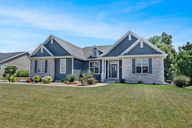 W212N6064 Legacy TRAIL, Menomonee Falls, WI 53051