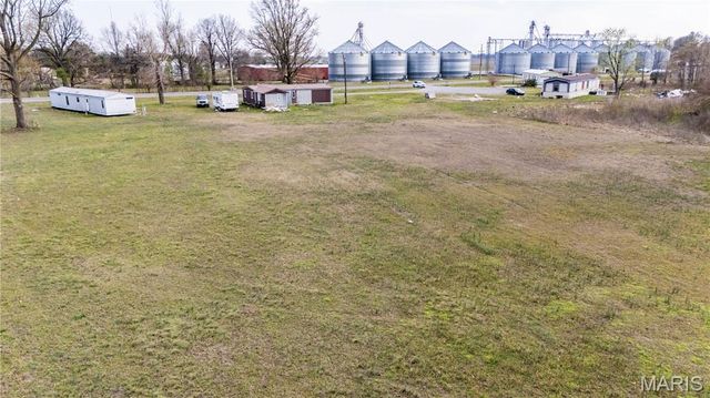 3323 S Hwy 105, East Prairie, MO 63845