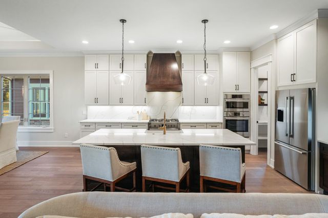 7018 Claymore Drive, Dublin, OH 43017