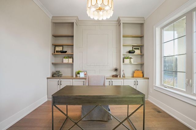 7018 Claymore Drive, Dublin, OH 43017