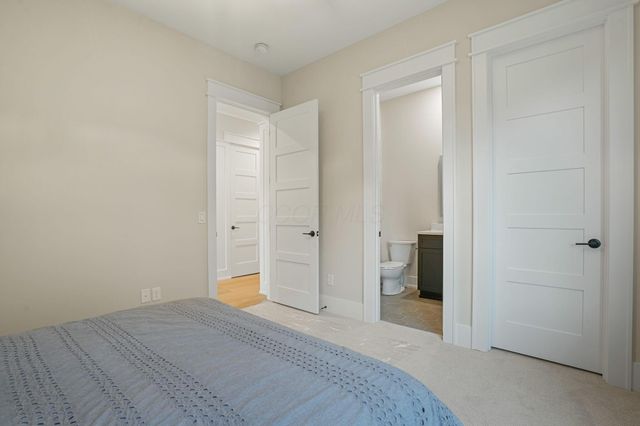 7018 Claymore Drive, Dublin, OH 43017