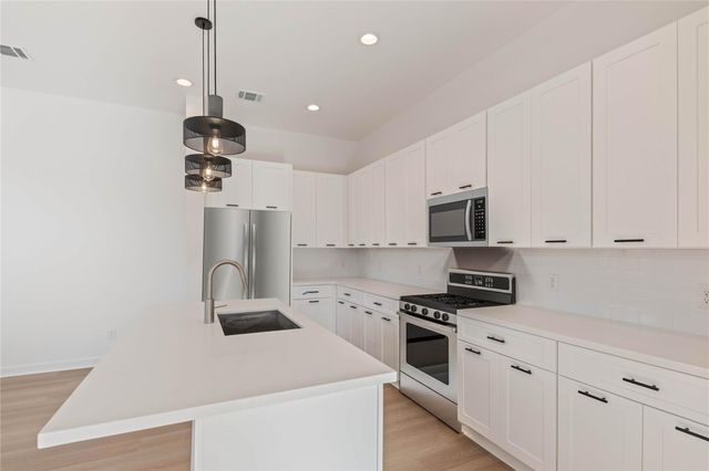 3011 Truxillo Street A, Houston, TX 77004