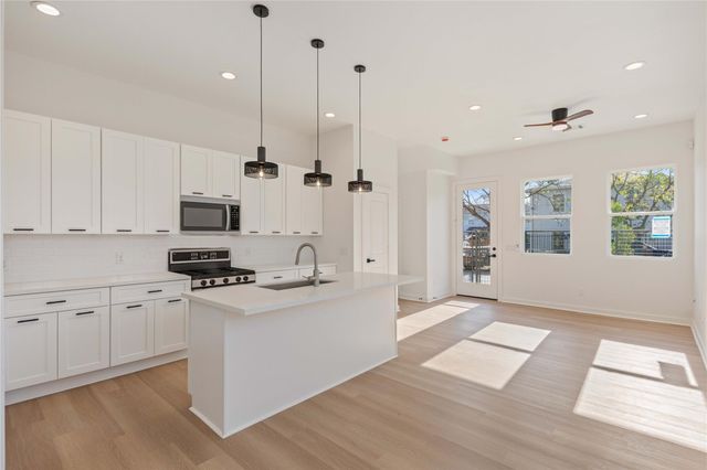 3011 Truxillo Street A, Houston, TX 77004