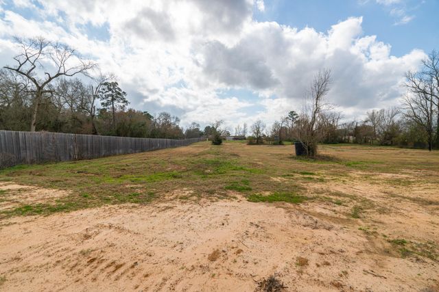 25503 Hufsmith Cemetery Road, Tomball, TX 77375