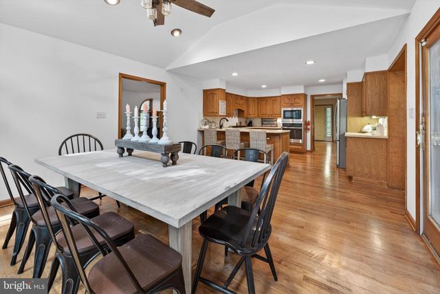 55 MEETINGHOUSE CT, Shamong, NJ 08088