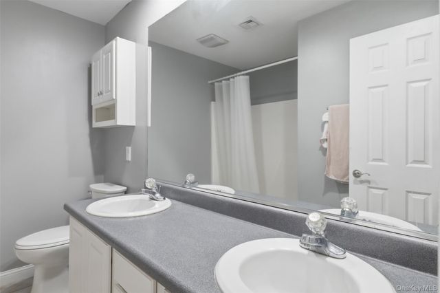 549 Gregory Court, Highland, NY 12528