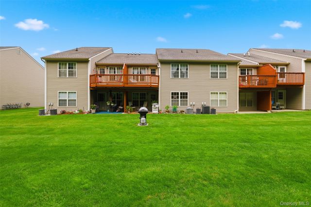 549 Gregory Court, Highland, NY 12528