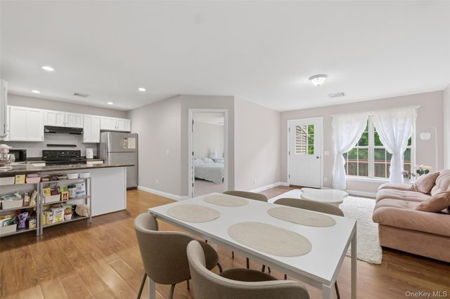 549 Gregory Court, Highland, NY 12528