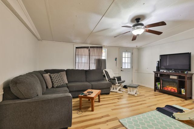 78 Dove St., Georgetown, SC 29440