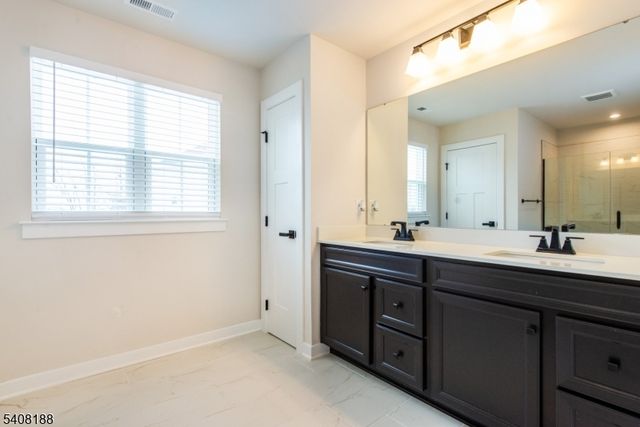 37 Esposito Ln, Roxbury Twp., NJ 07850