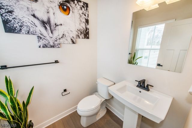 37 Esposito Ln, Roxbury Twp., NJ 07850