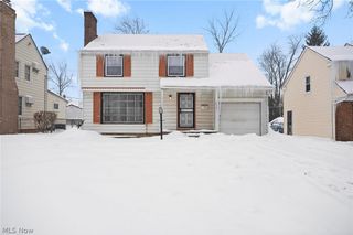 20214 Lanbury Avenue, Warrensville Heights, OH 44122