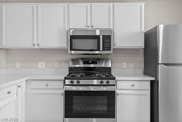1425 Hassell Avenue, Las Vegas, NV 89106