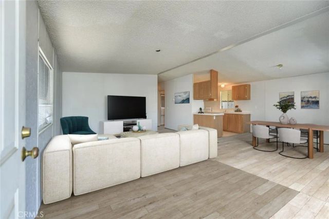 4000 Pierce 315, Riverside, CA 92505