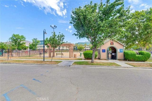 4000 Pierce 315, Riverside, CA 92505