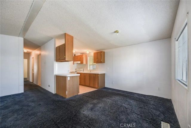 4000 Pierce 315, Riverside, CA 92505