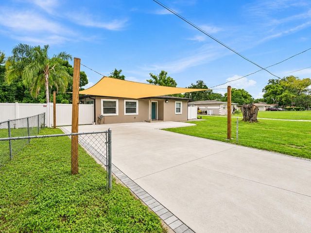 1803 E ANNONA AVENUE, Tampa, FL 33612
