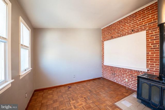 705 EASTSHIRE DR, Catonsville, MD 21228