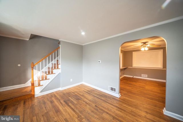 705 EASTSHIRE DR, Catonsville, MD 21228