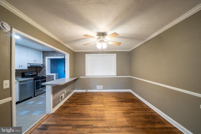 705 EASTSHIRE DR, Catonsville, MD 21228