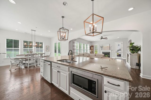 233 Monteray Oaks Circle, Fort Mill, SC 29715