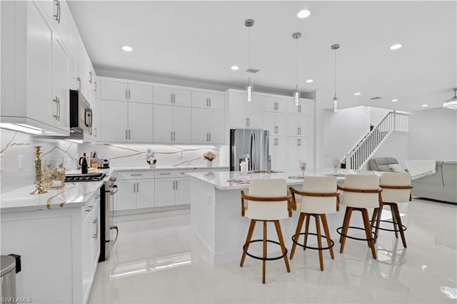 20908 Thistle Leaf LN, Estero, FL 33928