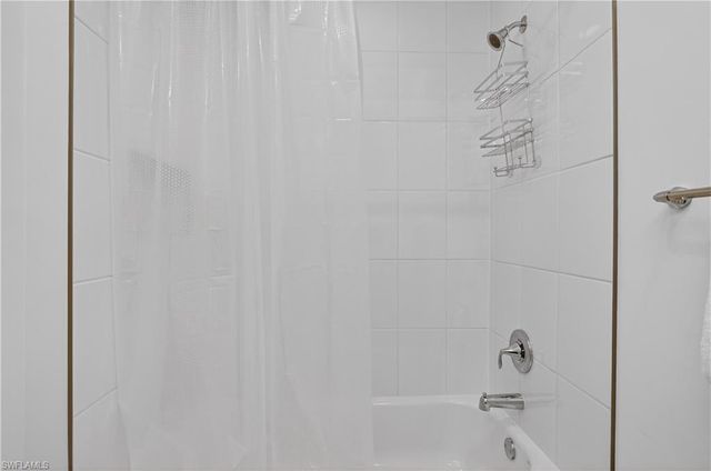 20908 Thistle Leaf LN, Estero, FL 33928