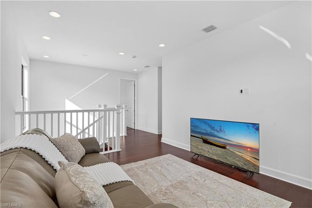 20908 Thistle Leaf LN, Estero, FL 33928