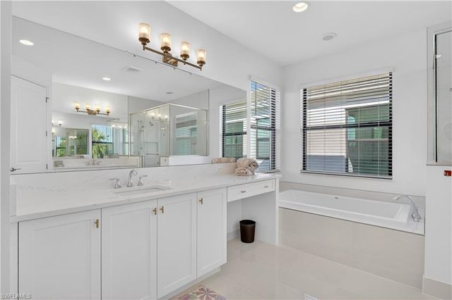 20908 Thistle Leaf LN, Estero, FL 33928