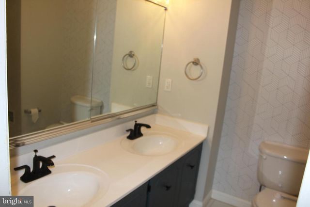 252 MARBLE CT, Yardley, PA 19067