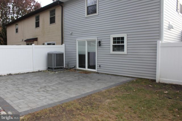 252 MARBLE CT, Yardley, PA 19067