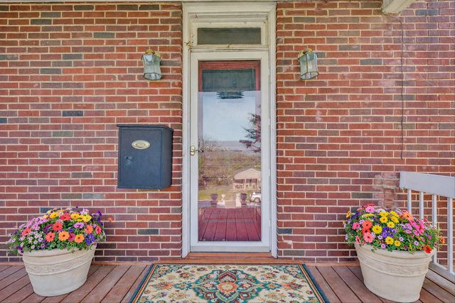 S 624 Maple ST, Vinton, VA 24179