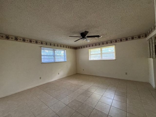 2317 Gilmer Avenue, Abilene, TX 79606