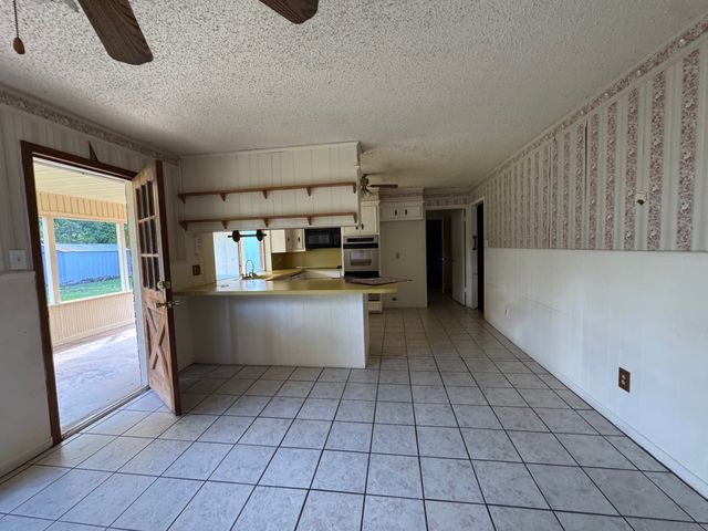 2317 Gilmer Avenue, Abilene, TX 79606