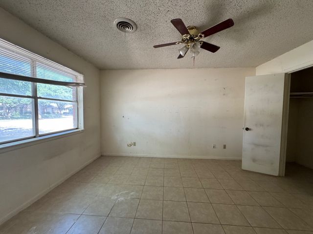 2317 Gilmer Avenue, Abilene, TX 79606