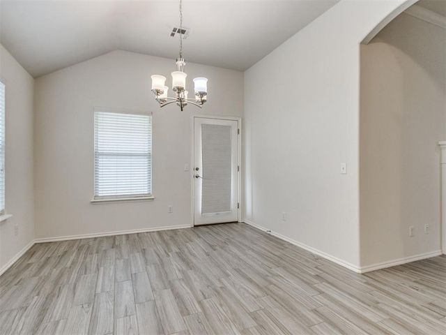 712 Windy Lane, Yukon, OK 73099