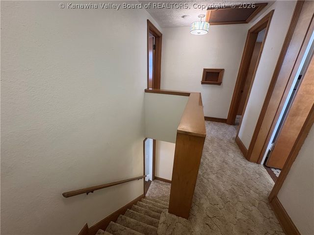 969 Mathews Avenue, Charleston, WV 25302