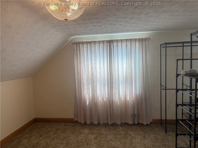 969 Mathews Avenue, Charleston, WV 25302