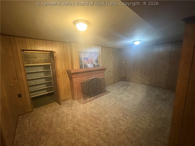 969 Mathews Avenue, Charleston, WV 25302