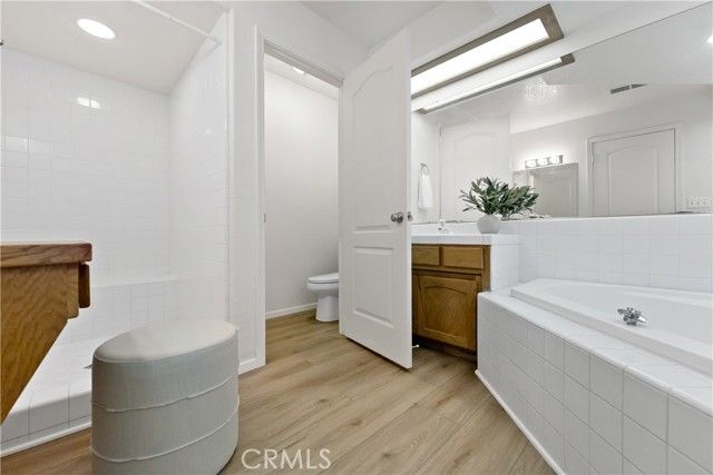 8847 N Woodrow, Fresno, CA 93720