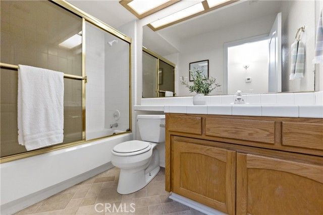 8847 N Woodrow, Fresno, CA 93720