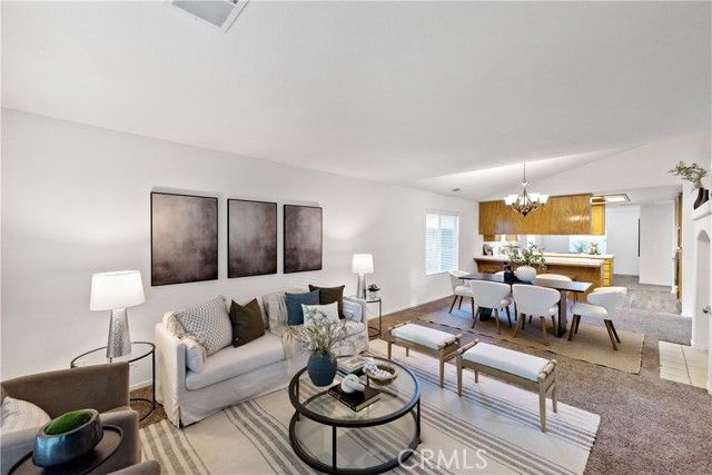 8847 N Woodrow, Fresno, CA 93720