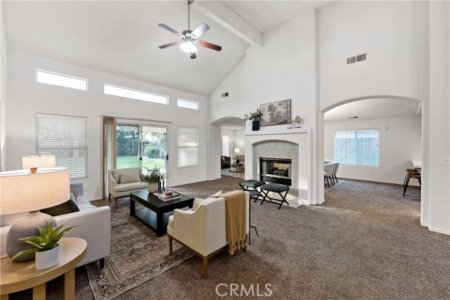 8847 N Woodrow, Fresno, CA 93720