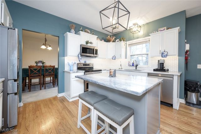 2939 Greenspire Lane, Fairlawn, OH 44333