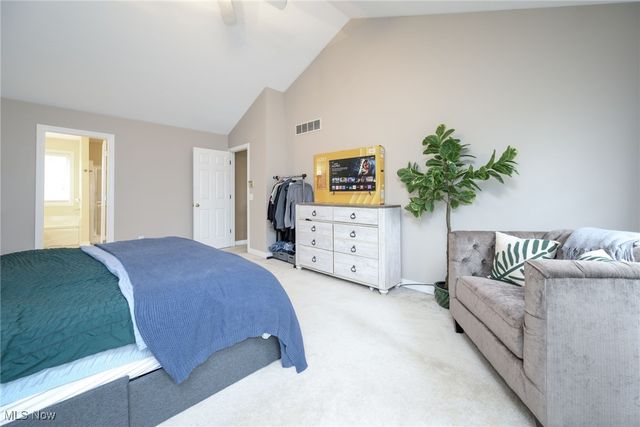 2939 Greenspire Lane, Fairlawn, OH 44333