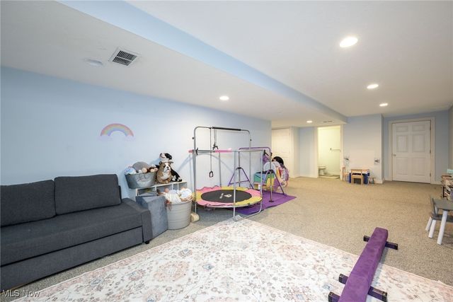 2939 Greenspire Lane, Fairlawn, OH 44333