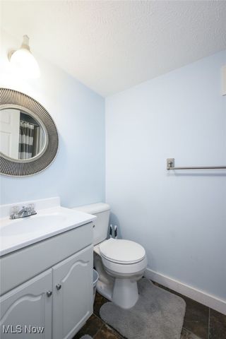 2939 Greenspire Lane, Fairlawn, OH 44333