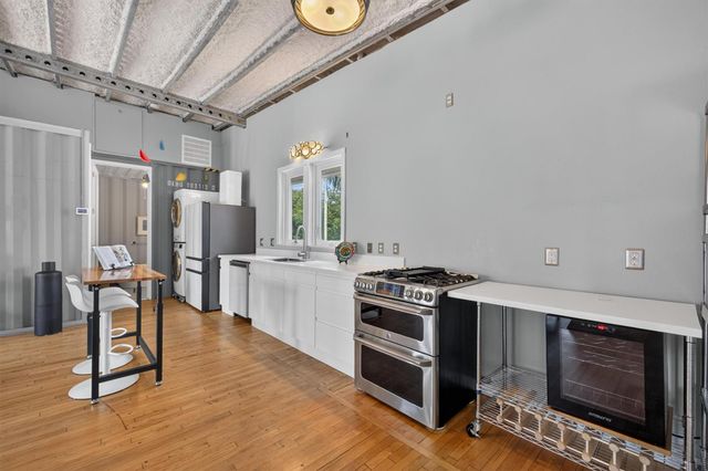 1119 Avenue L, Galveston, TX 77550