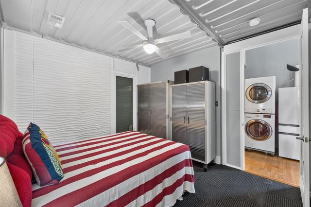 1119 Avenue L, Galveston, TX 77550